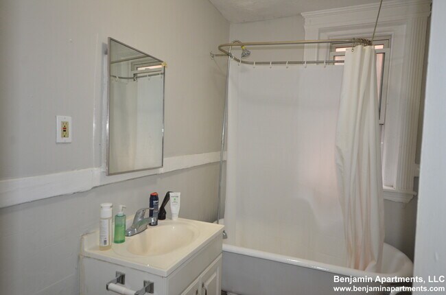 Photo - 463 Park Dr Unit 14