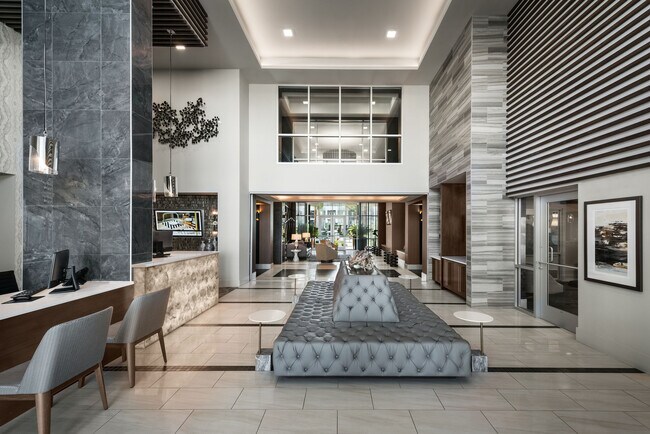 Photo - Maxwell on 66th