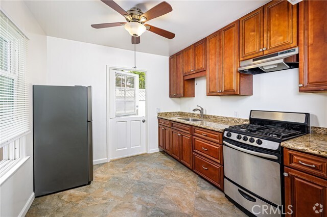Building Photo - 361 Cypress Dr Rental