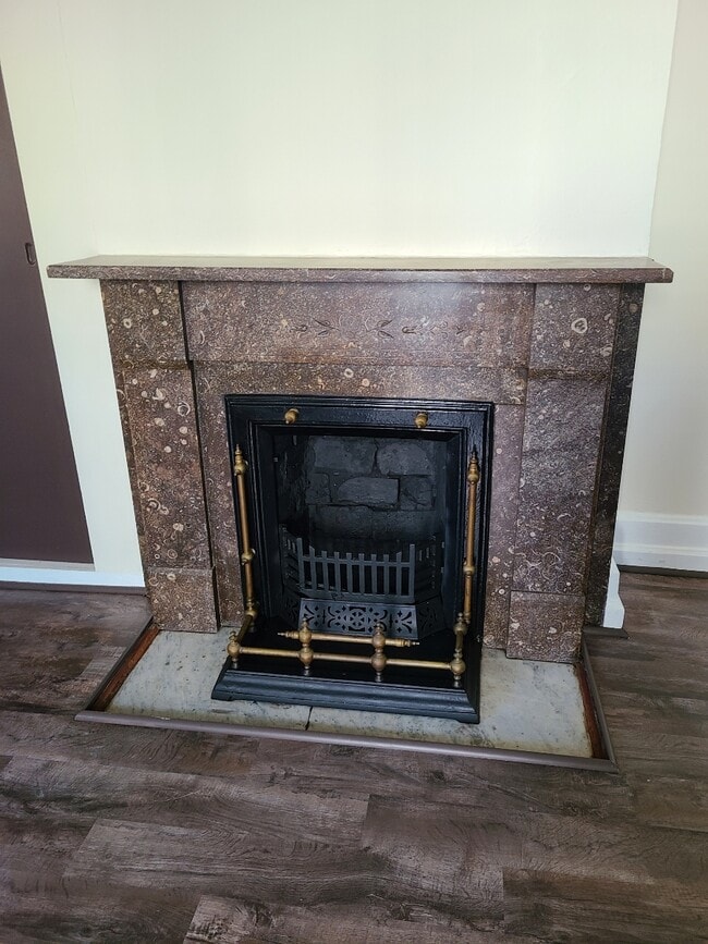 Photo - 116 S 6th St Unit B