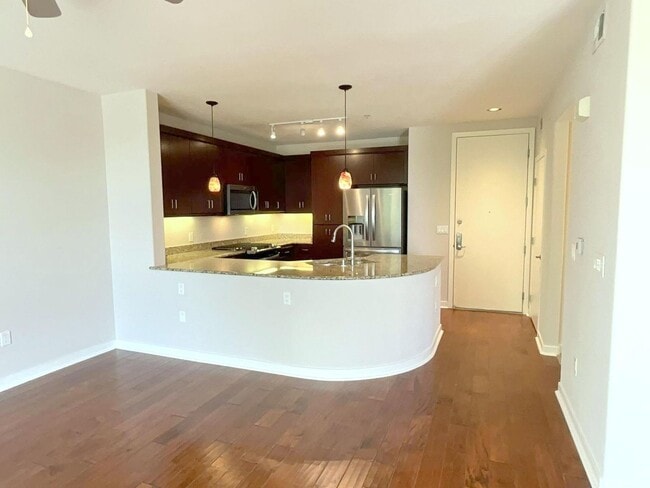 Photo - Great Corner Condo ! Lots Of Light ! Elan ... Unit #319