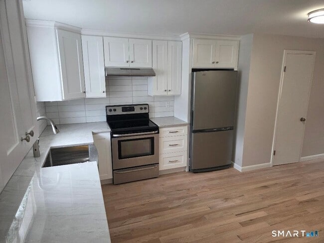 Photo - 39 Horton Hill Rd Unit 8G