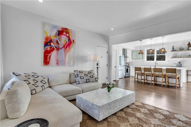 Photo - 88 Peachtree Memorial Dr NW Unit 4