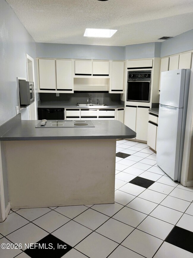 Photo - 5410 Manfields Pl