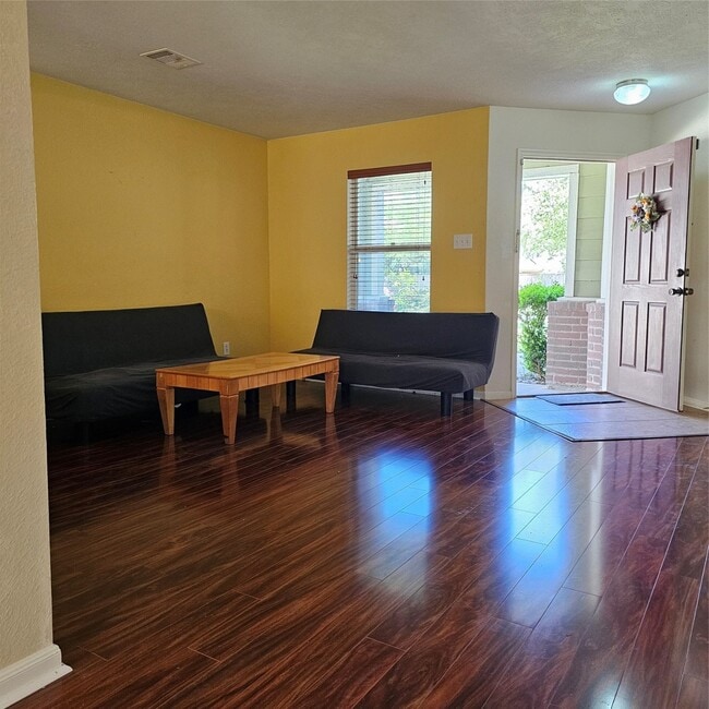 Photo - 11727 Madison Oak St