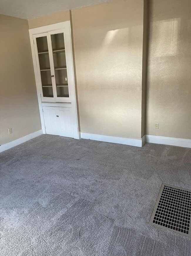 Photo - 300 W 13th Ave Unit 300 W 13th