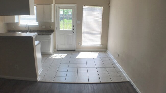 Photo - 1211 Bayou Glen Dr