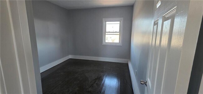 Photo - 62 Main Rd Unit 3