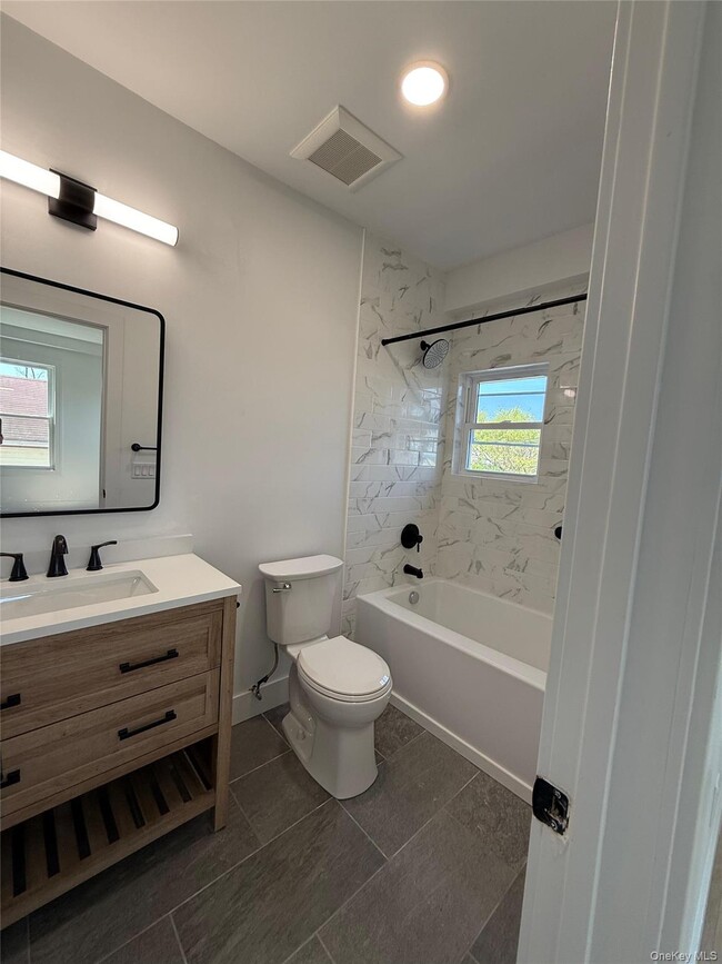 Photo - 99 Cedar Hill Ave