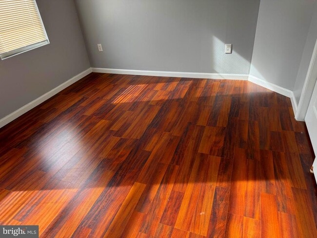 Building Photo - 3807 Haverford Ave Unit 3 Rental