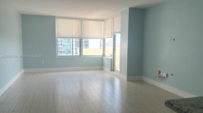 Photo - 2899 Collins Ave Unit 724