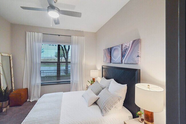 Photo - Gramercy on the Park