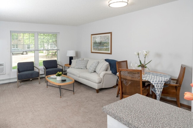 BRIARCLIFF APARTMENTS