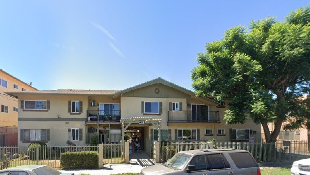 Photo - 8323 Willis Ave Townhome