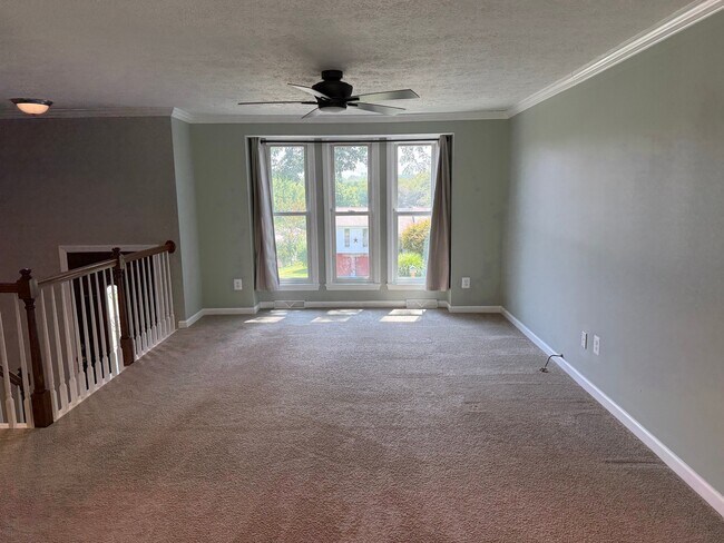 Photo - 3124 Haberlein Rd