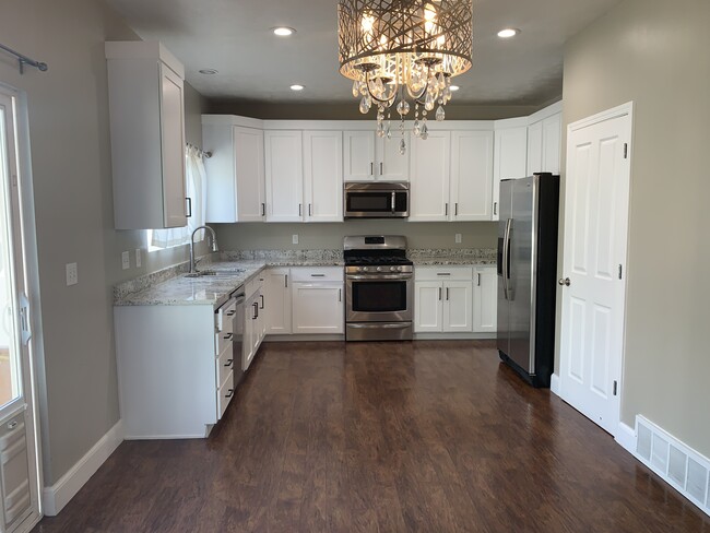 Photo - 5033 W Black Granite Way