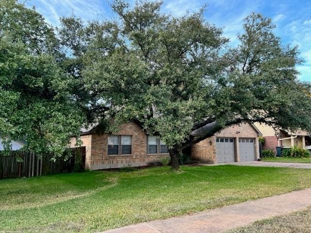 Building Photo - 6918 Dallas Dr Rental