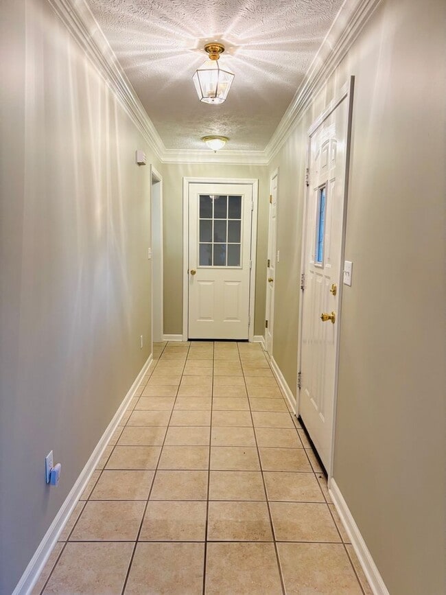 Photo - Cozy Living For Cold Days