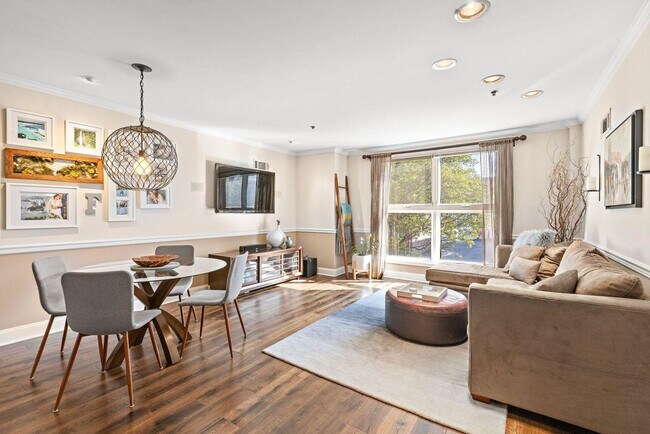 Photo - 70 Adams St Unit 2J