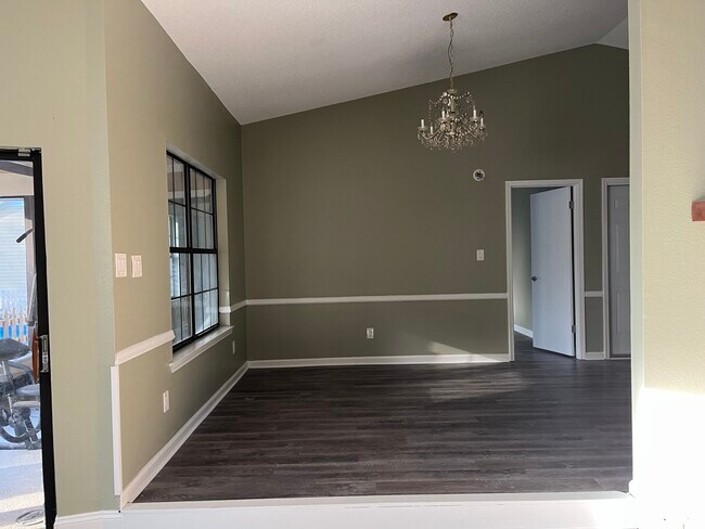 Photo - 3708 Carrington Pl