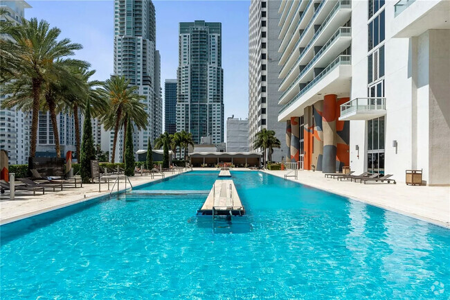 Building Photo - 50 Biscayne Blvd Unit FL6-ID1044510P Rental