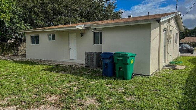 Photo - 3141 NW 14th St
