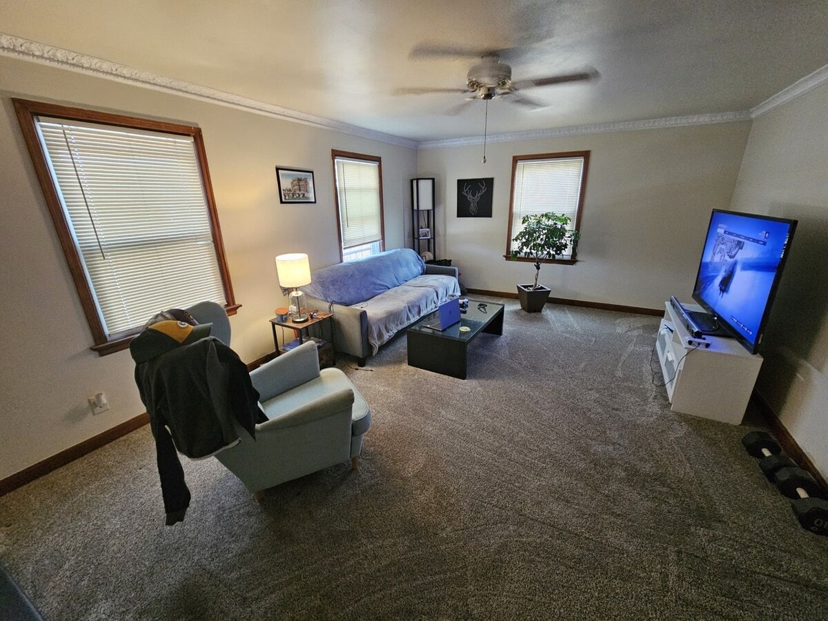 2571-2573 N 74th St. (Duplex) - 2571-2573 N 74th St. (Duplex) Apartment Unit 2573 Upper