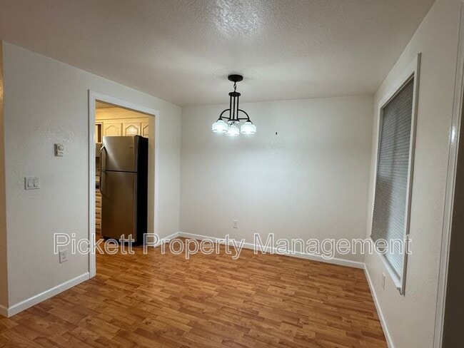 Photo - 3935 NW Fairway Ln