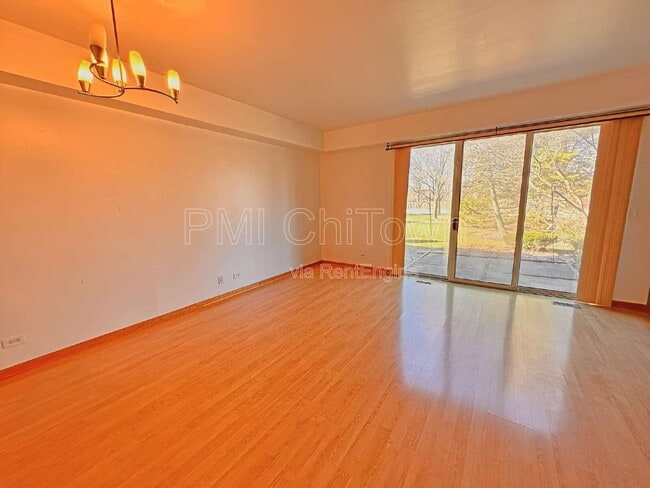 Photo - 1172 Regency Dr