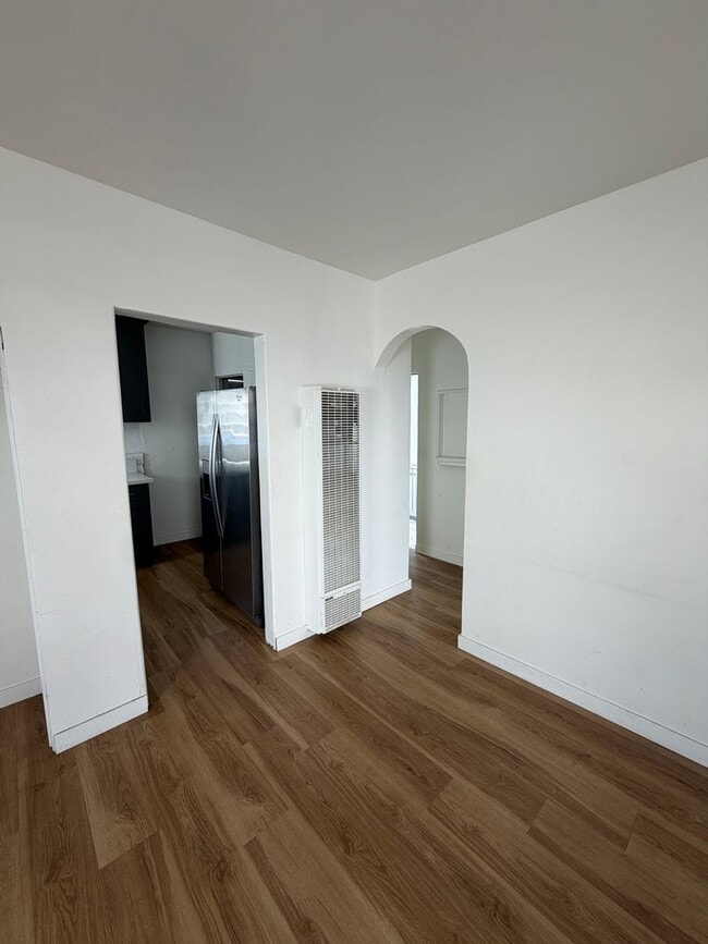 Photo - Newly Renovated 1 Bedroom in West Adams Unidad #2653
