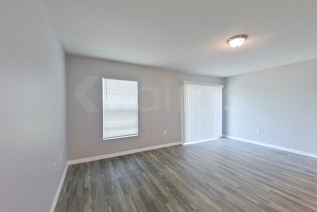 2907 W Camilo Dr