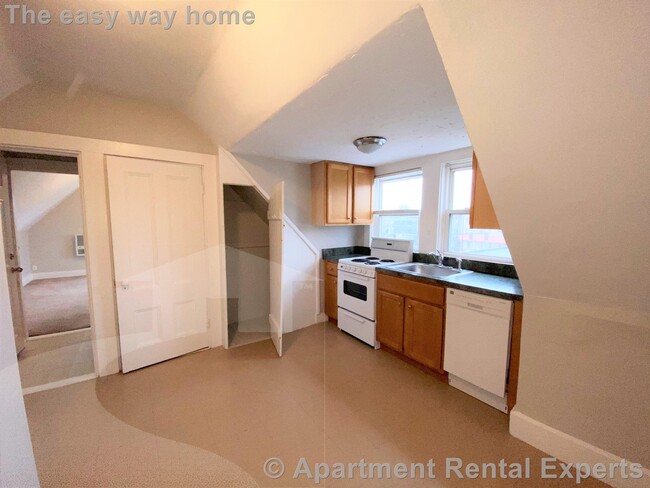 Photo - 220 Concord Ave Apartment Unit #3
