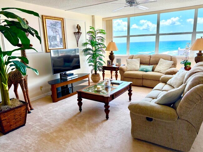 Photo - 800 SE 20th Ave Unidad 1106