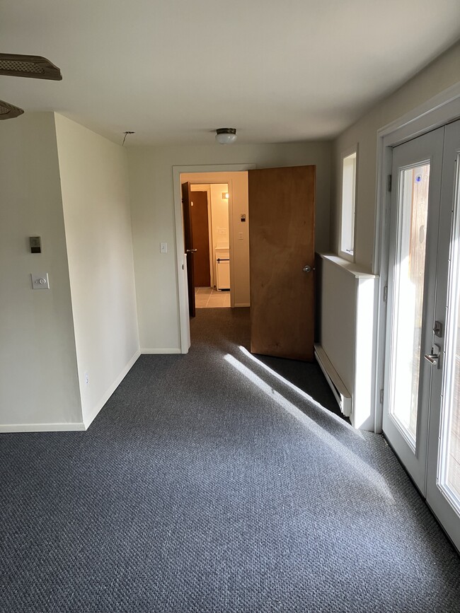 Bedroom to hallway to Bathroom - 21 Wallace Rd
