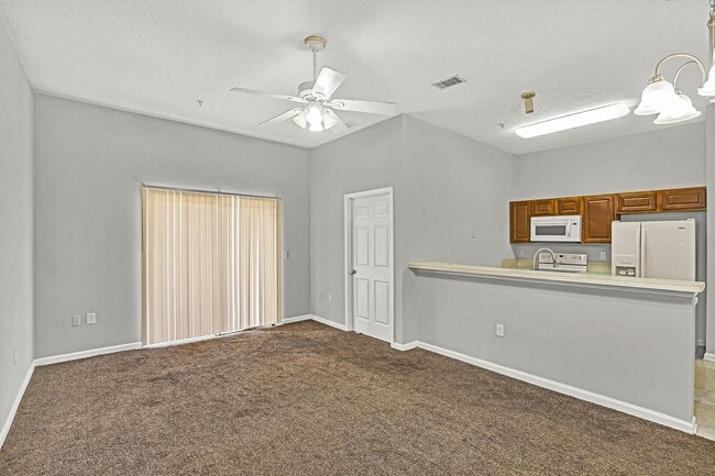 Photo - Great 2 bedroom/ 2 bathroom condo on the Southside