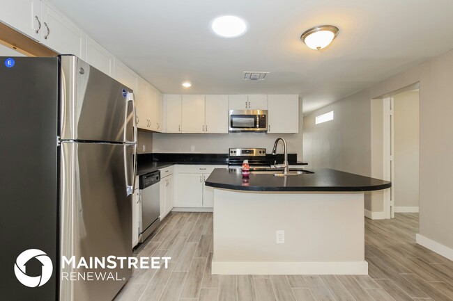 Photo - 3713 W Lone Cactus Dr