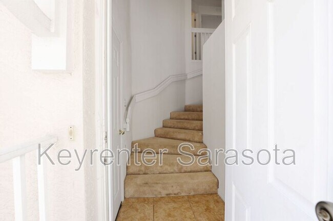 Photo - 4480 Streamside Ct