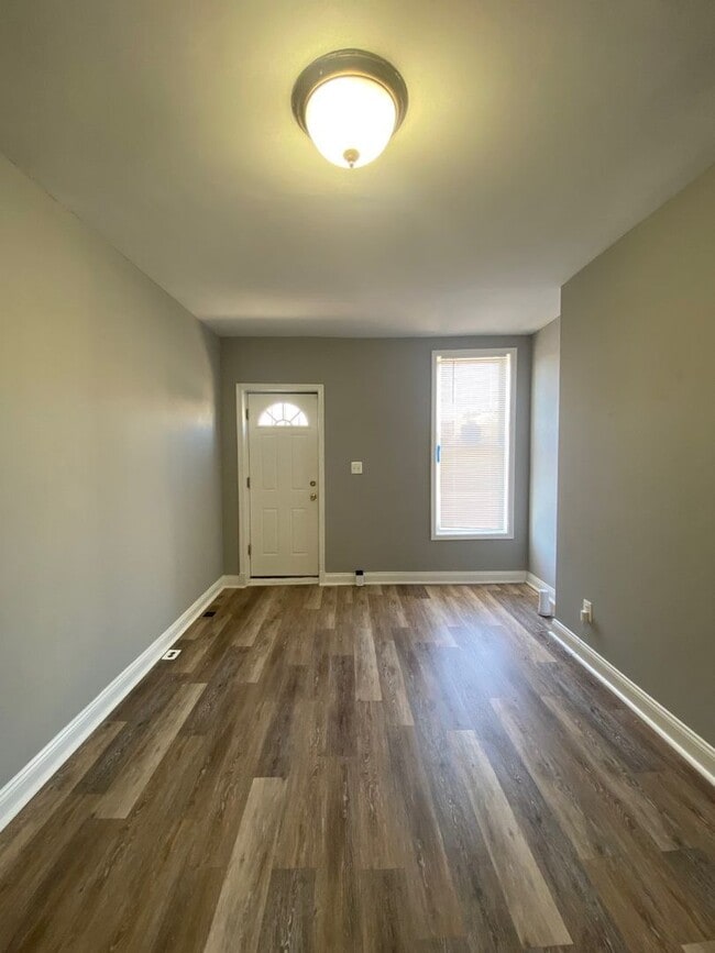 Photo - 1619 Rutland Ave