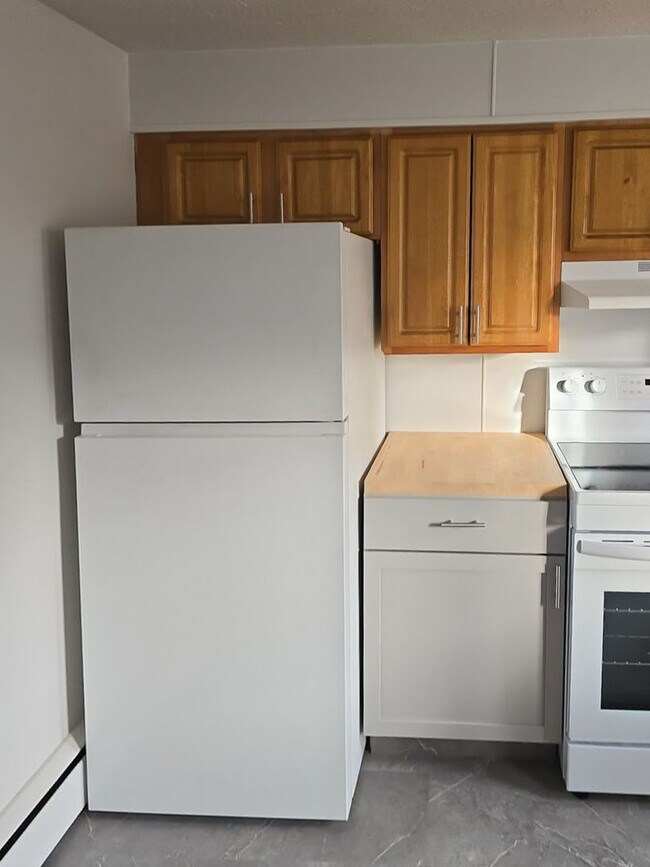 Photo - 621 S 6th St Unit Apt 1