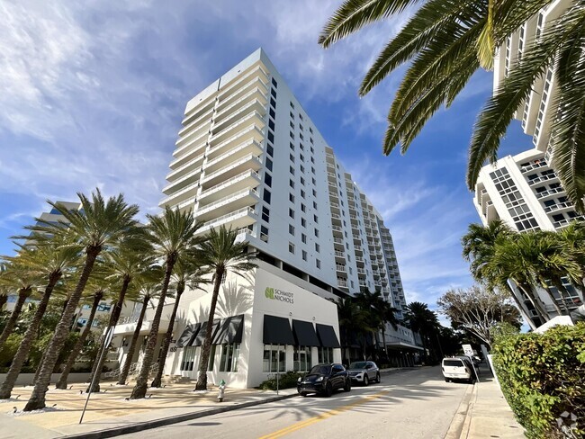 Building Photo - 1551 N Flagler Dr Unit 503 Rental