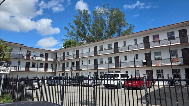 Photo - 7001 NW 15th Ave Unit 24