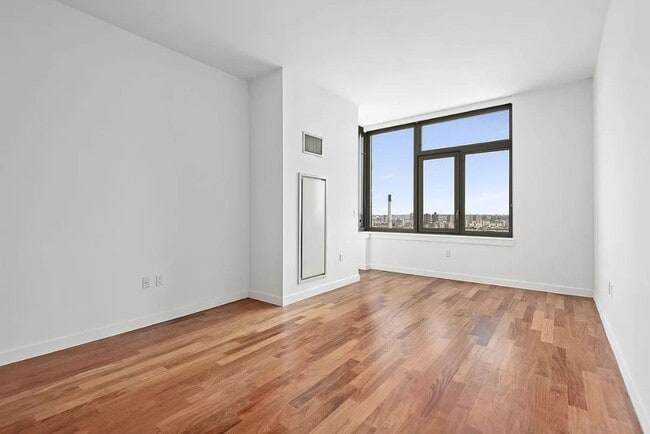 100 Jay St Unit 24E