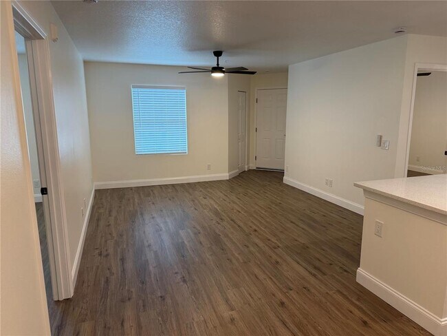 Photo - 3024 Parkway Blvd Unit 306