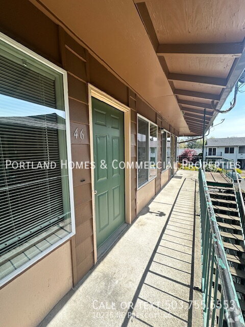 Building Photo - 10235 NE Prescott St Rental