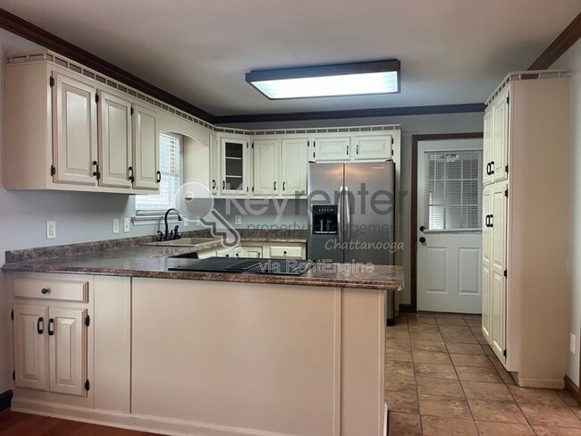 Photo - 4704 Privateer Rd