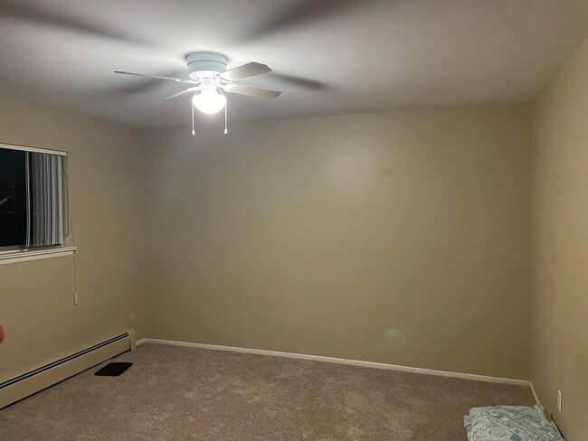 Photo - 115 Campbell St Apartments Unit 5