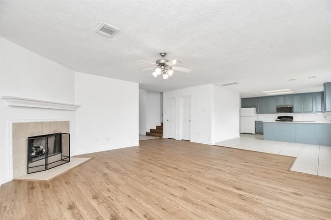 Photo - 21818 Dimmett Way