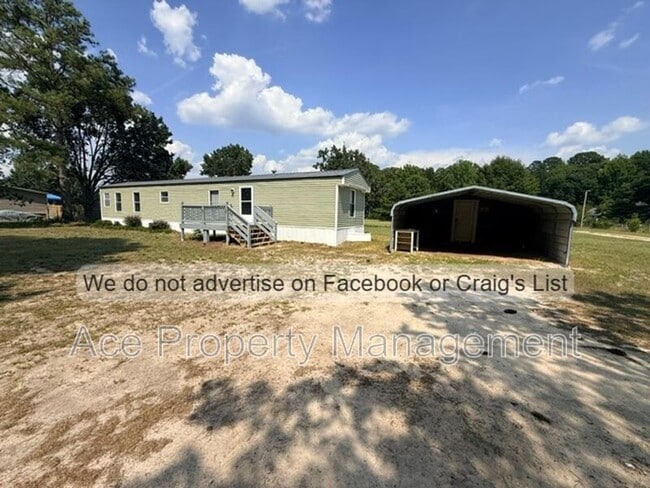 Building Photo - 7136 Lee Ave
