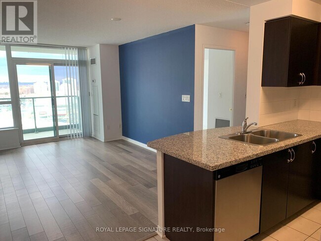 Photo - 4900 Glen Erin Dr Unit 1511