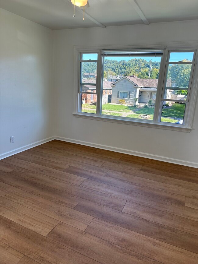 Sala de estar - 1208 S 4th St